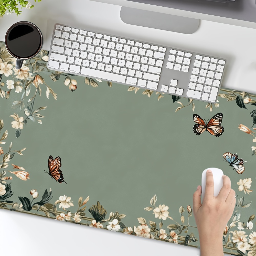 蝶の模様と緑の花柄の植物柄テーブルマット、デコレーションセッ - Desk Setup Simple のレビューと価格