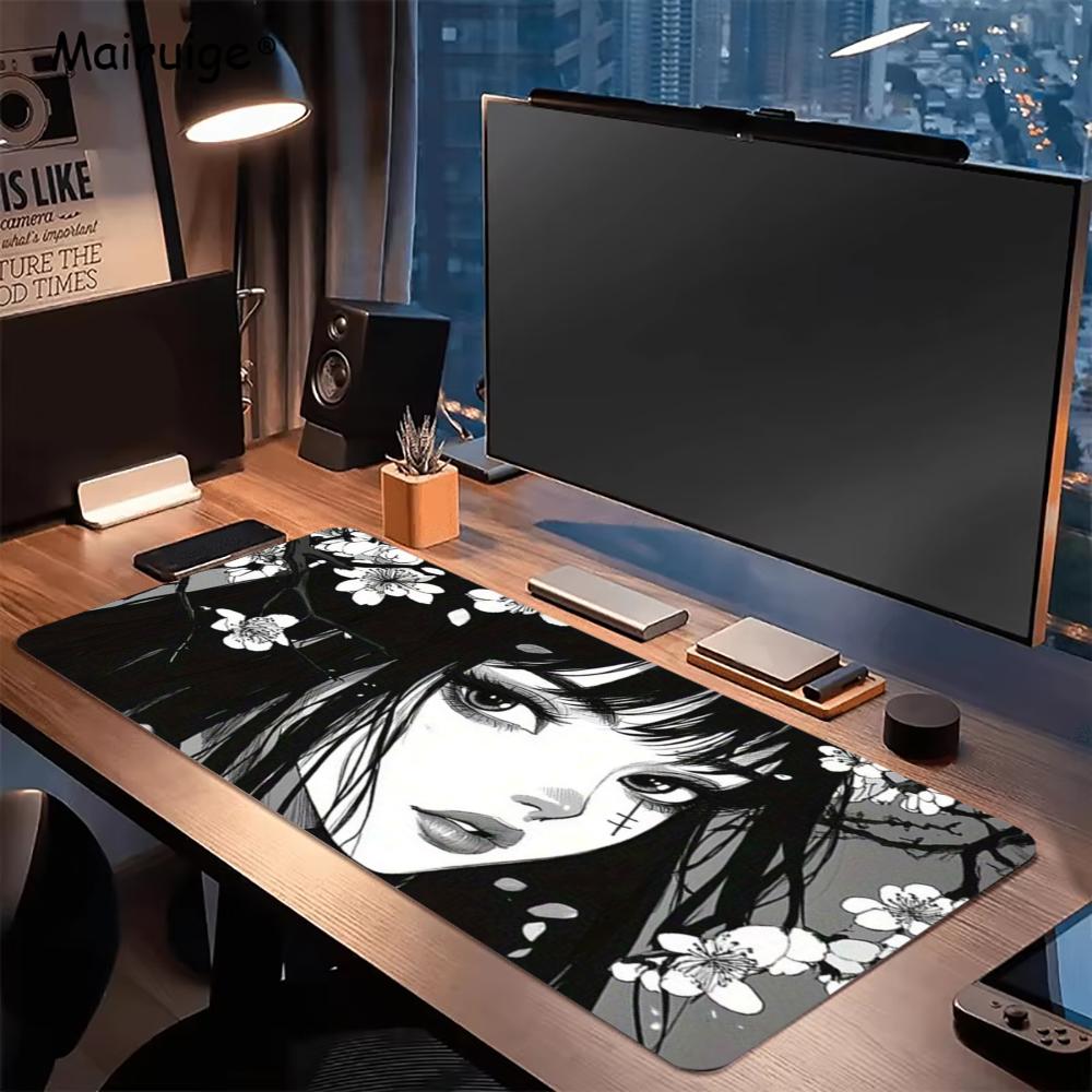 サクラガール特大布製デスクマウスパッド滑り止めデスクトップオ - Desk Setup Gaming And Work のレビューと価格