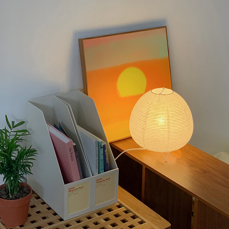 日本のライスペーパーランタン Led テーブルランプリビング - Desk Setup White のレビューと価格